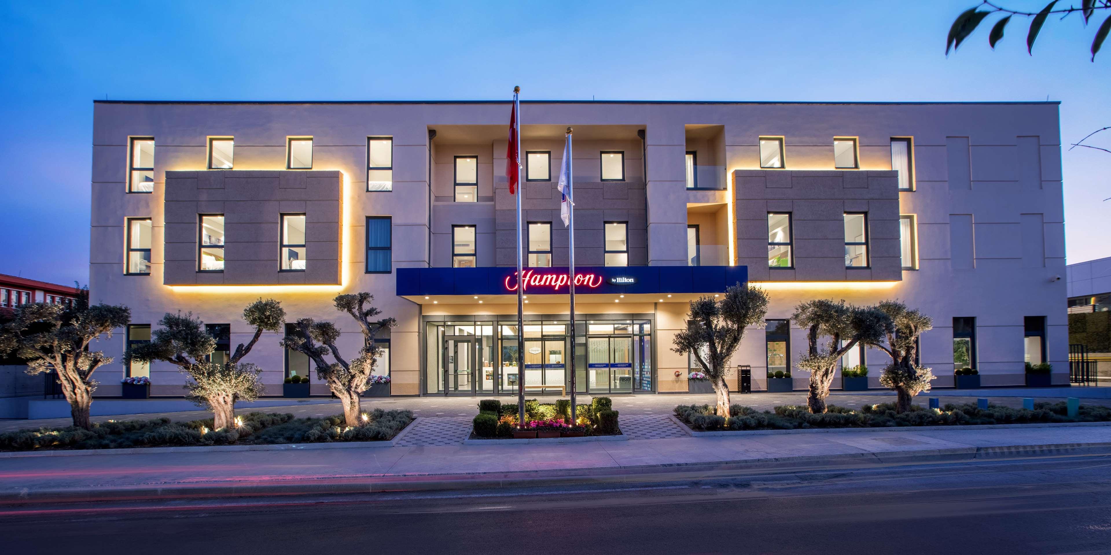 Hampton By Hilton Istanbul Zeytinburnu Istambul Exterior foto